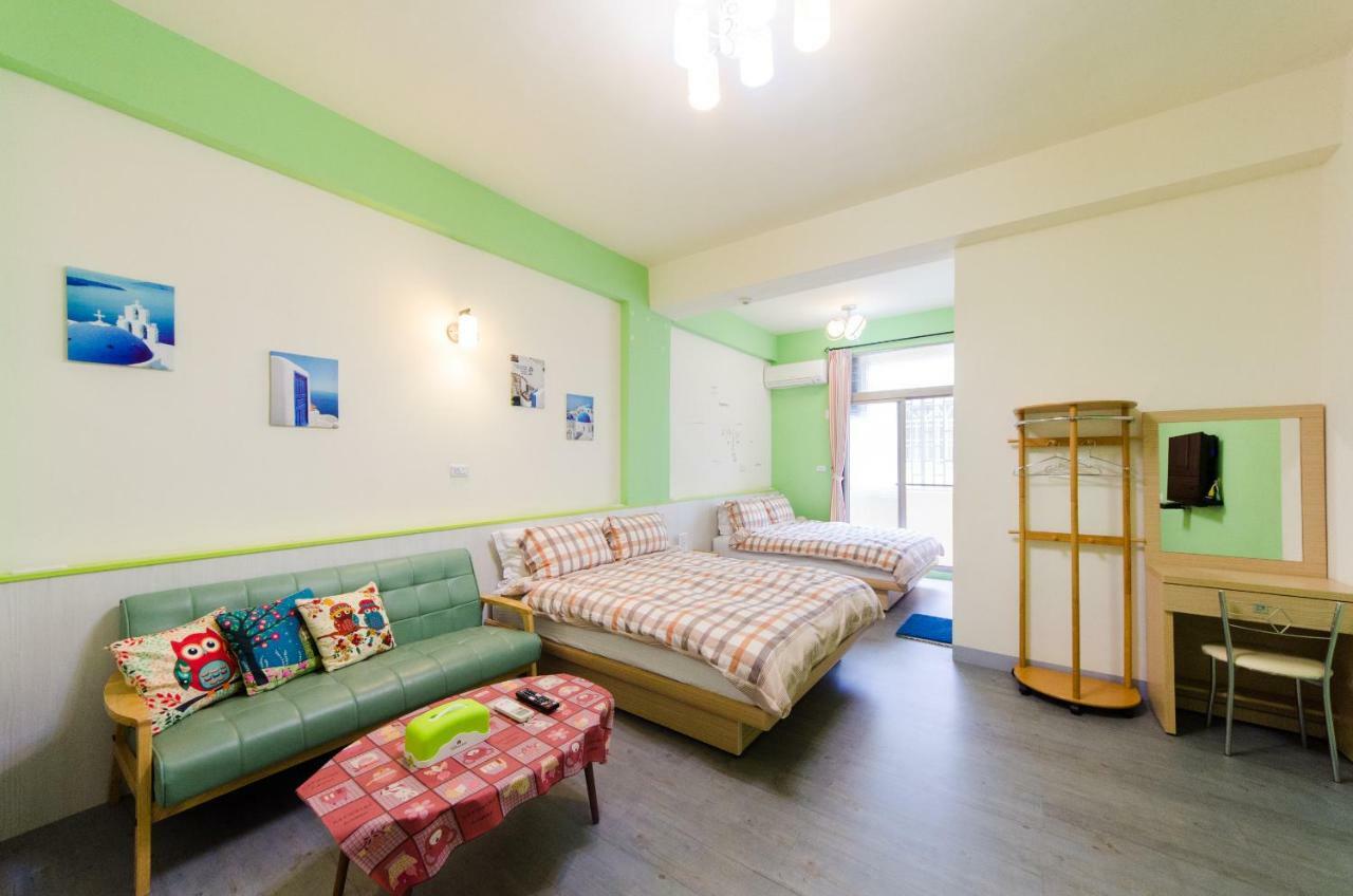 Beautiful Dream Tainan Homestay Exteriör bild